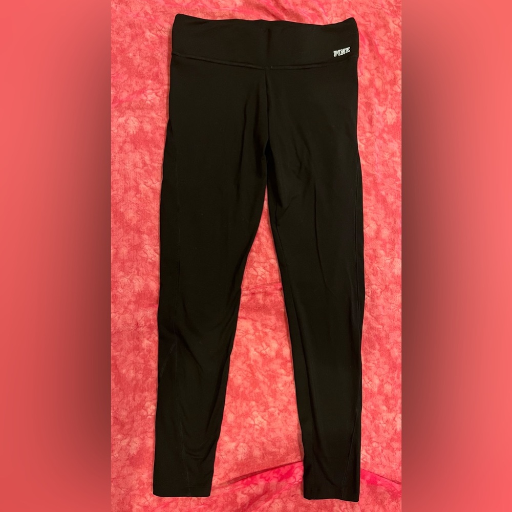 PINK Victoria’s Secret Ultimate Yoga pant, black, size M